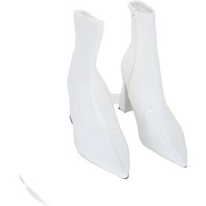 Wild Pair White Patent Pointed-Toe Block-Heel Boots Size 9M